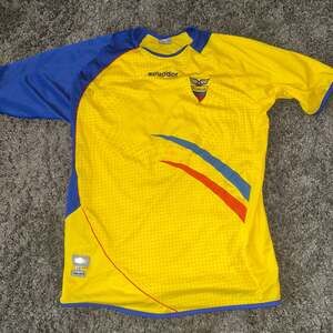 Vintage Optimus Ecuador National Team Soccer Jersey Yellow Blue